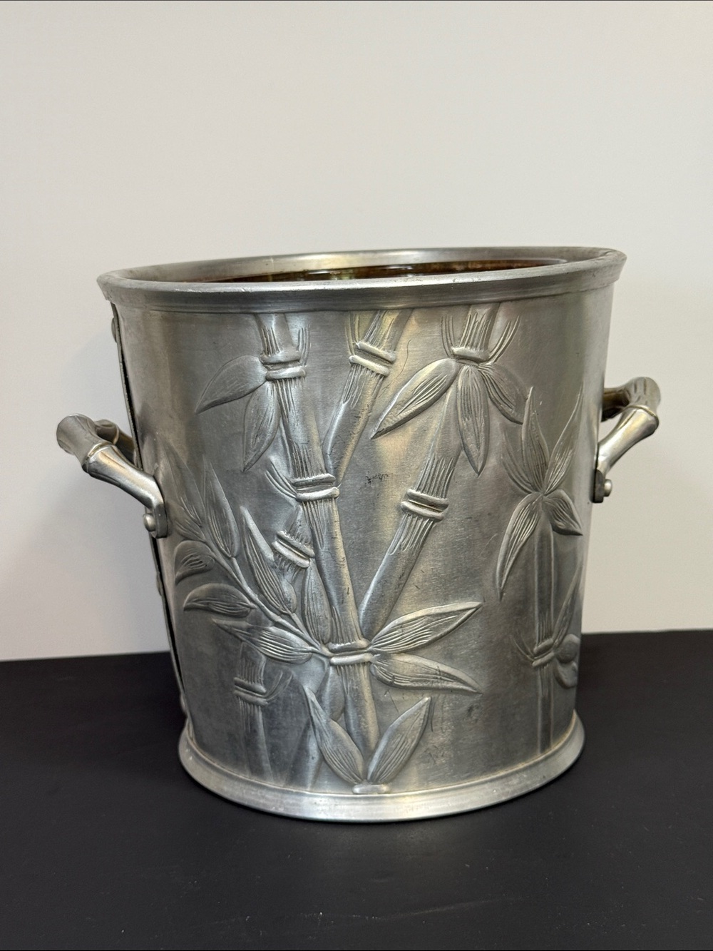 Vintage Everlast Forged Aluminium Silver Bamboo-Embossed Metal Bucket